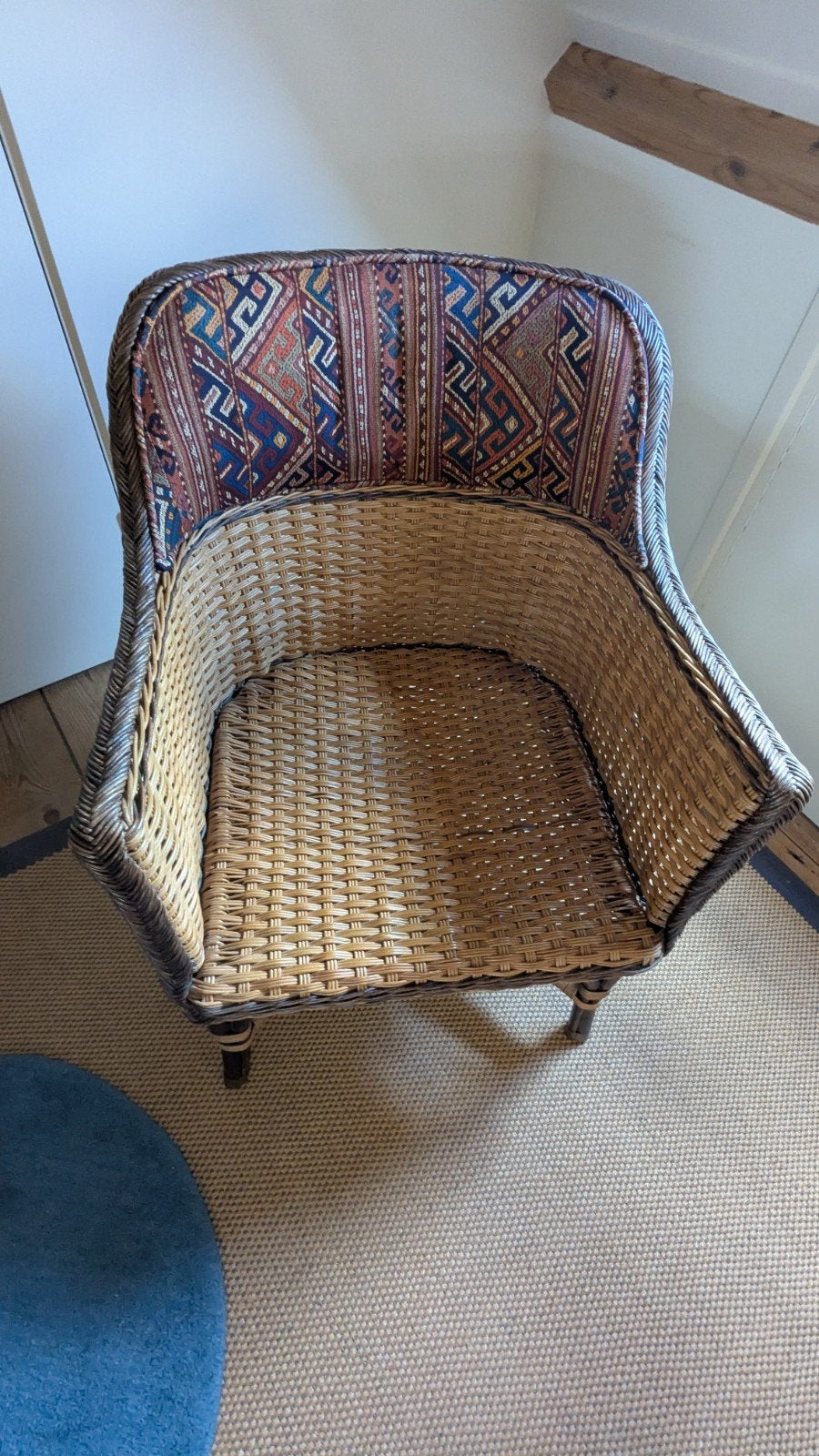 Rotan stoel met wasbaar zitkussen en rits, Huis en Inrichting, Stoelen, Ophalen, Gebruikt, Bruin, Bohemian