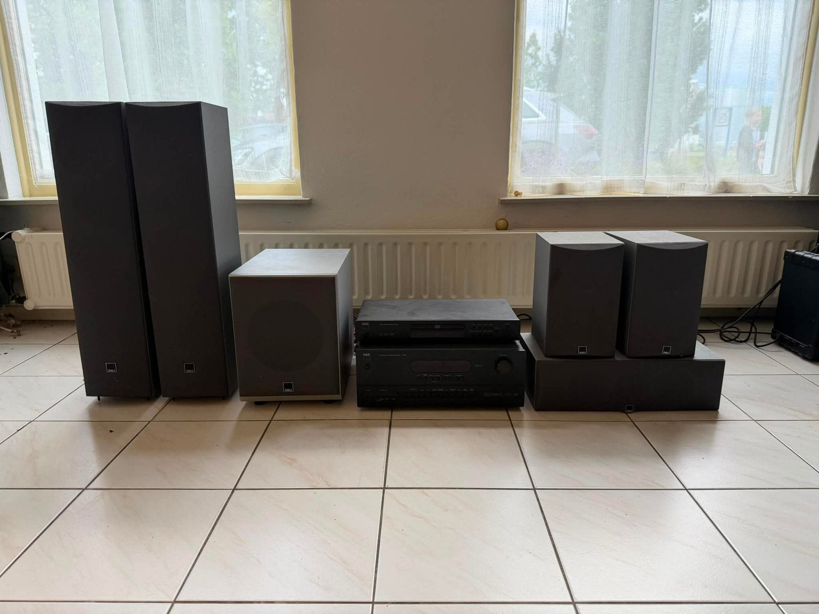 Complete DALI 5.1 home cinema system consisting of:, Overige merken, 70 watt of meer, Ophalen of Verzenden, Zo goed als nieuw