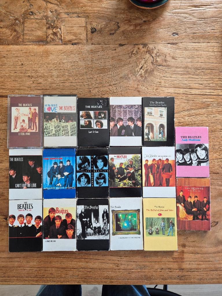 17single cassettes beatles, Cd's en Dvd's, Cassettebandjes, Gebruikt, 2 t/m 25 bandjes, Ophalen of Verzenden, Origineel