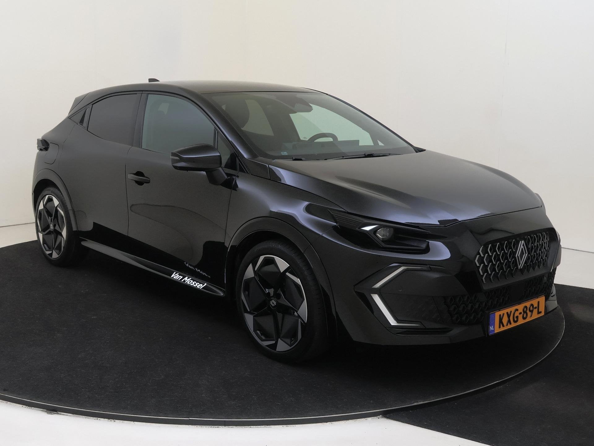 Renault Clio 1.8 Hybrid 160 PK Techno | Noir Etoile | Pack W, Auto's, Stof, Gebruikt, Euro 6, 4 cilinders