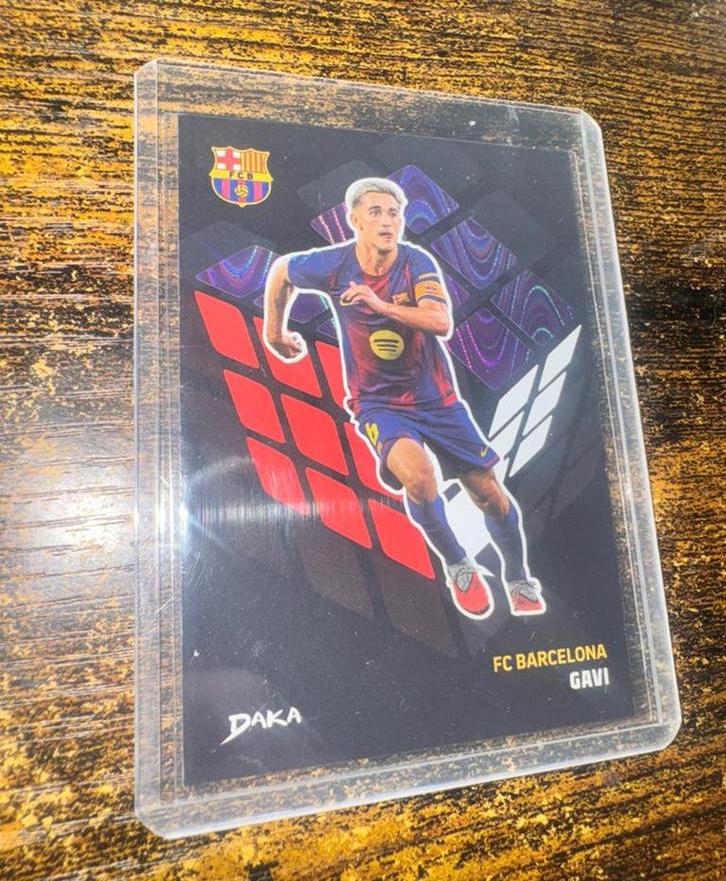 Gavi 26/175 FC Barcelona Spelerskaart, Ophalen of Verzenden, Zo goed als nieuw, Buitenlandse clubs, Spelerskaart