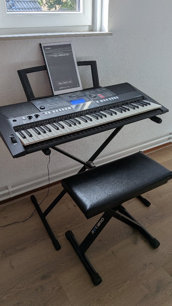 Keyboard Yamaha PSR-E423 piano Midi keyboard Set, Ophalen, 61 toetsen, Yamaha, Zo goed als nieuw