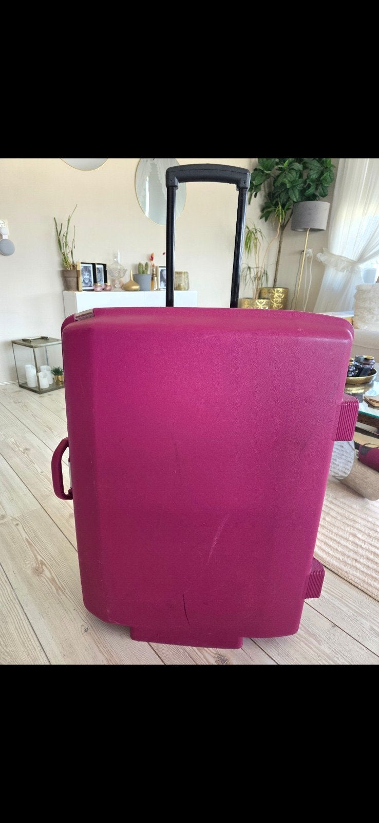 Zeer nette roze Samsonite koffer - 2 wielen, Wieltjes, Gebruikt, Hard kunststof, 35 tot 45 cm
