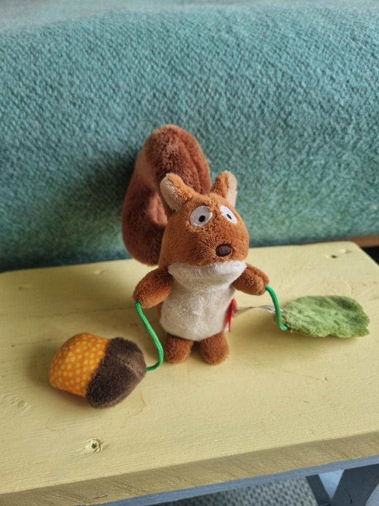 Schattige eekhoorn knuffel met eikel en blad, Overige merken, Overige karakters, Overige typen, Ophalen of Verzenden