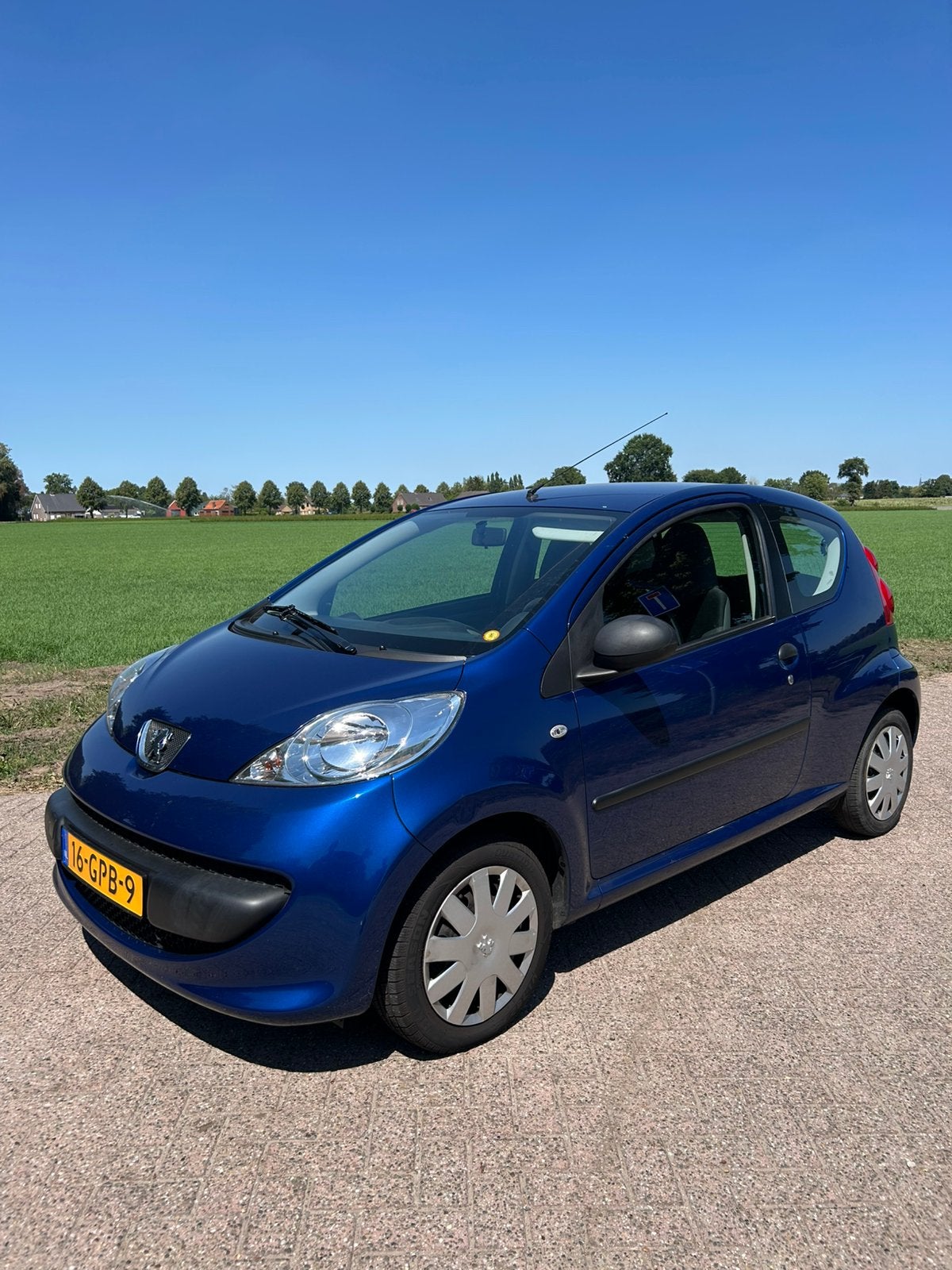 Peugeot 107 1.0 12V 3DR 2008 Blauw, Auto's, Voorwielaandrijving, 68 pk, Origineel Nederlands, Handgeschakeld