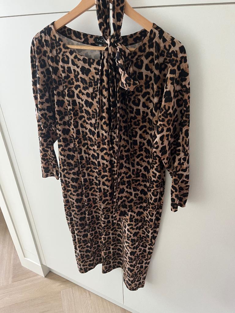 Jurk Ladress tijgerprint maat M incl ceintuur, Maat 38/40 (M), Bruin, Verzenden, Zo goed als nieuw