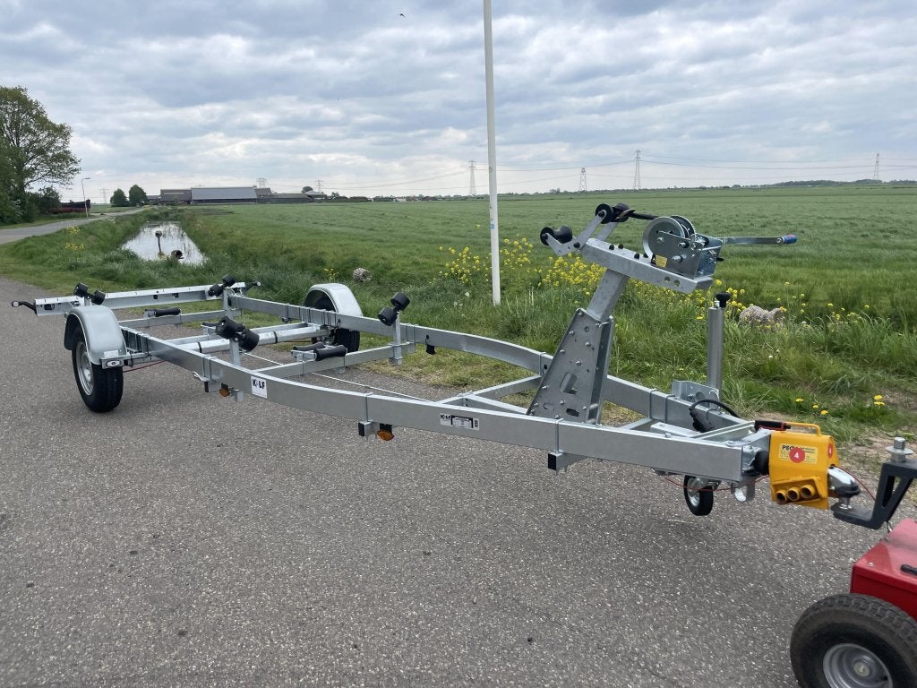 Kalf M1500-62-V, Watersport en Boten, Boottrailers, Gebruikt