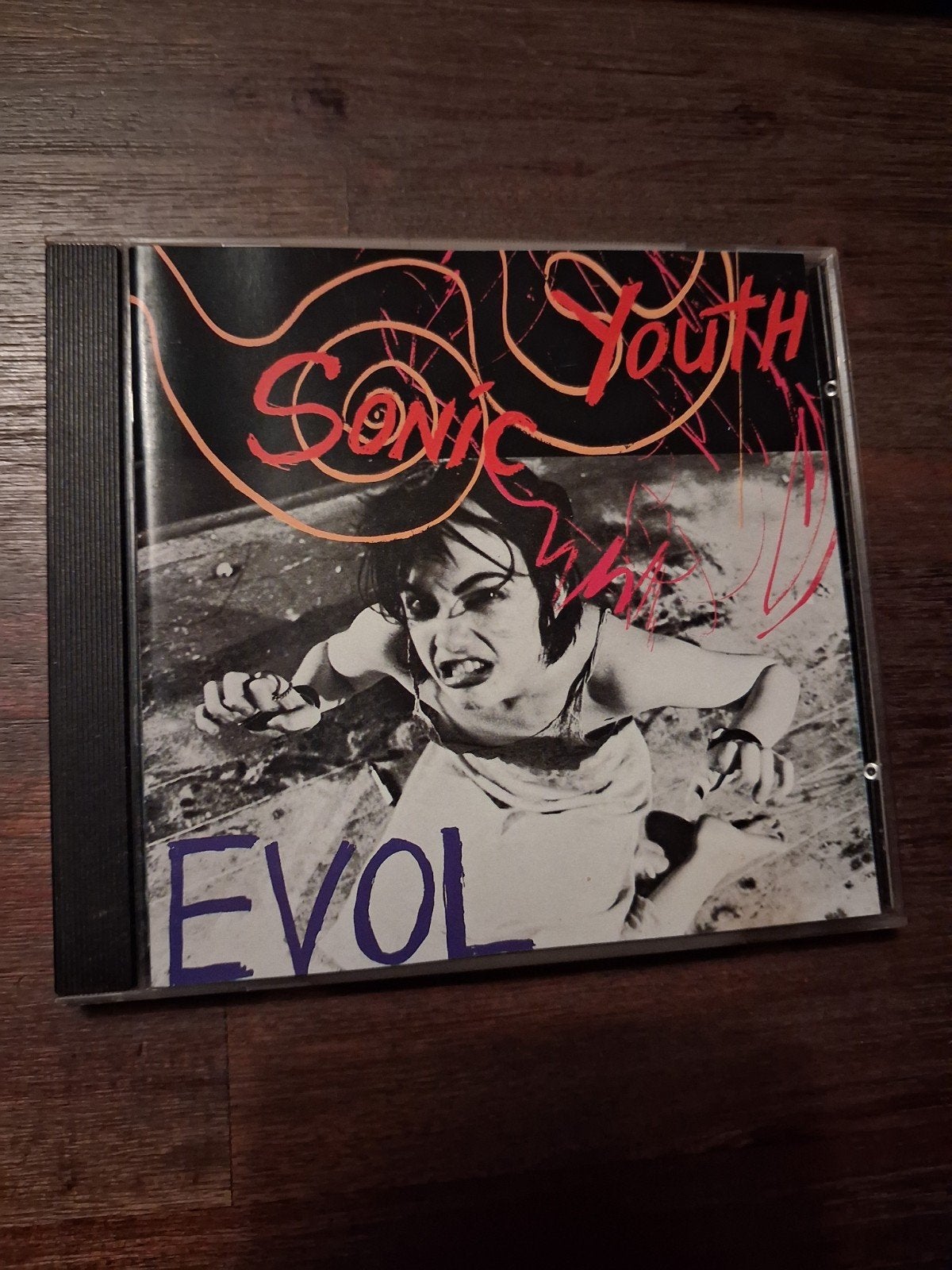 Sonic Youth - Evol CD (Geffen 1986, NM), Ophalen of Verzenden, Zo goed als nieuw, Alternative Rock