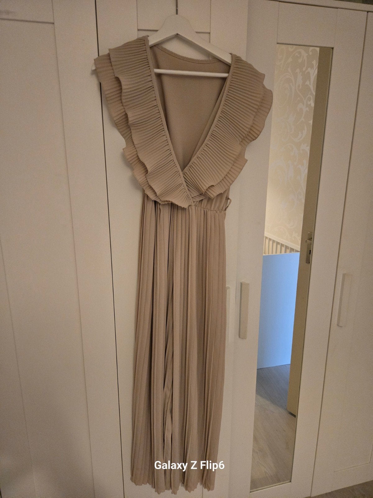 Zomerse jurkjes en jumpsuit - slechts 1 keer gedragen!, Kleding | Dames, Maat 38/40 (M), Meerkleurig, Ophalen of Verzenden, Zo goed als nieuw