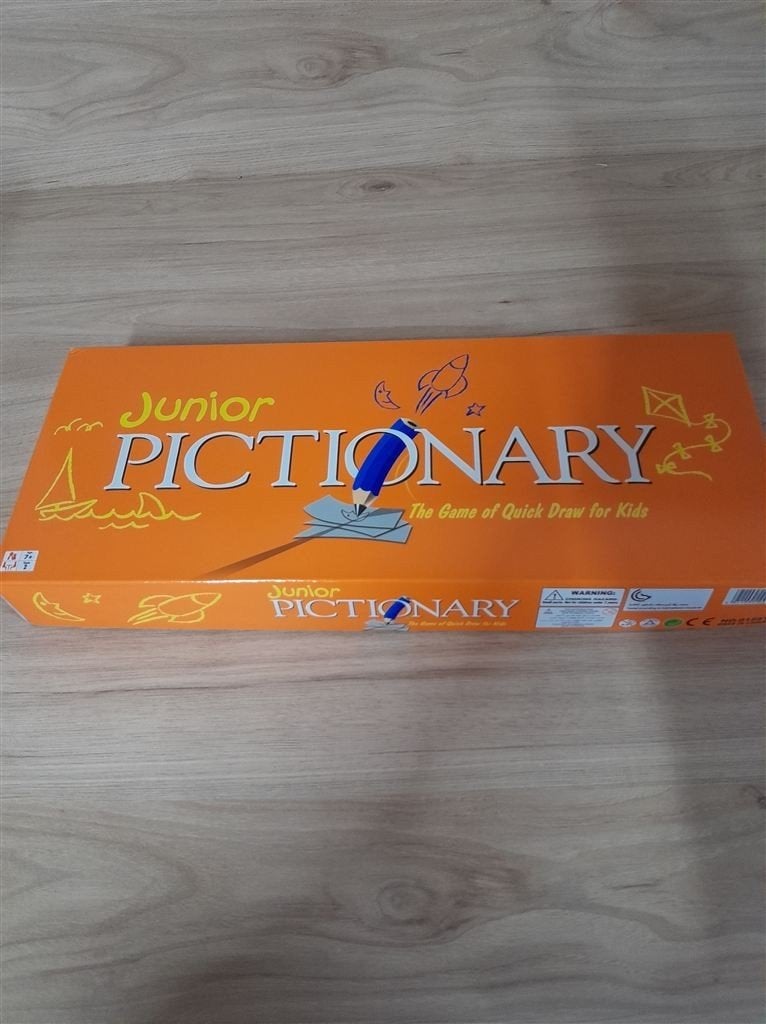 Pictionary junior Engelse editie - s3500, Verzenden, Zo goed als nieuw