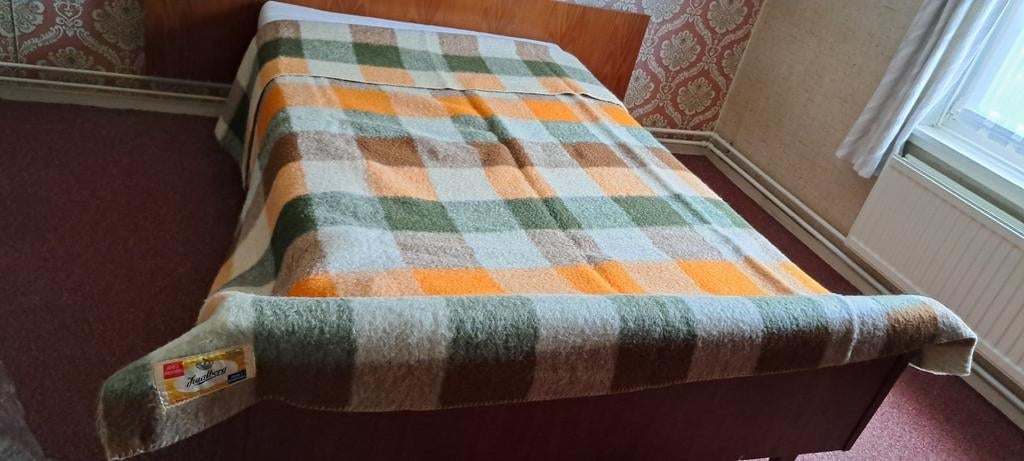 Vintage wollen dekens, Huis en Inrichting, Woonaccessoires | Plaids en Woondekens, Ophalen of Verzenden, Zo goed als nieuw