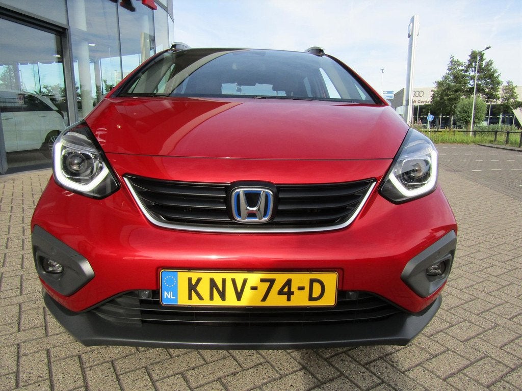 Honda Jazz 1.5 i-MMD 109pk Hybrid CVT Crosstar, Auto's, Honda, 1227 kg, Stof, 4 cilinders, 98 pk