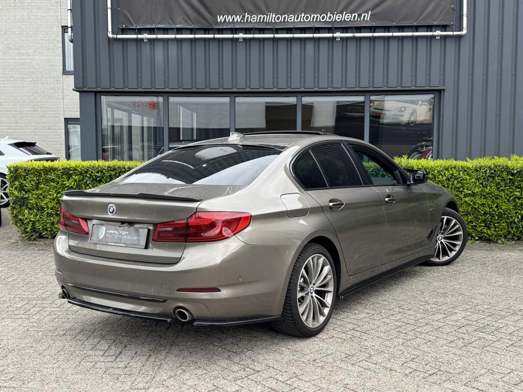 BMW 5 Serie 530i High Executive Luxury Line Full Options Max, Auto's, Automaat, 1998 cc, Achterwielaandrijving, Gebruikt