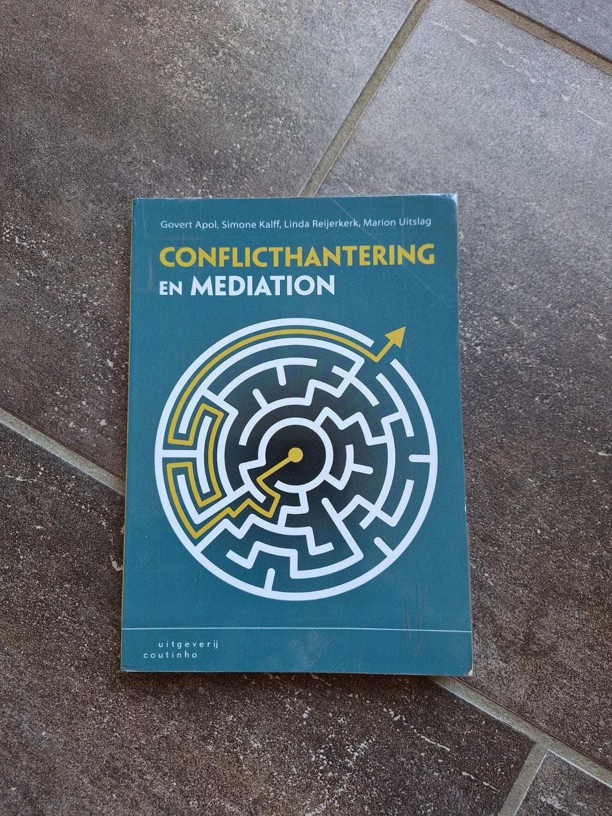 Conflictbehandeling en Mediation - HBO/WO Boek, Zo goed als nieuw, Govert Apol, Simone Kalff, Linda Reijerkerk, Marion Uitslag