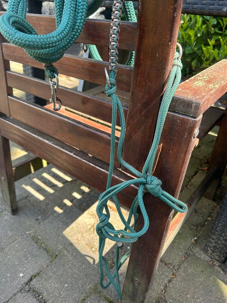 Halster met bijpassend touw/teugels, Ophalen, Zo goed als nieuw, Recreatie
