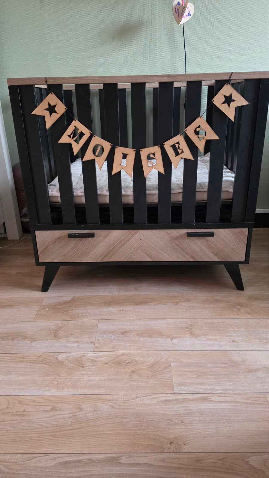Mooie Interbaby Lancaster box met visgraat lade, Kinderen en Baby's, Ophalen, Lade