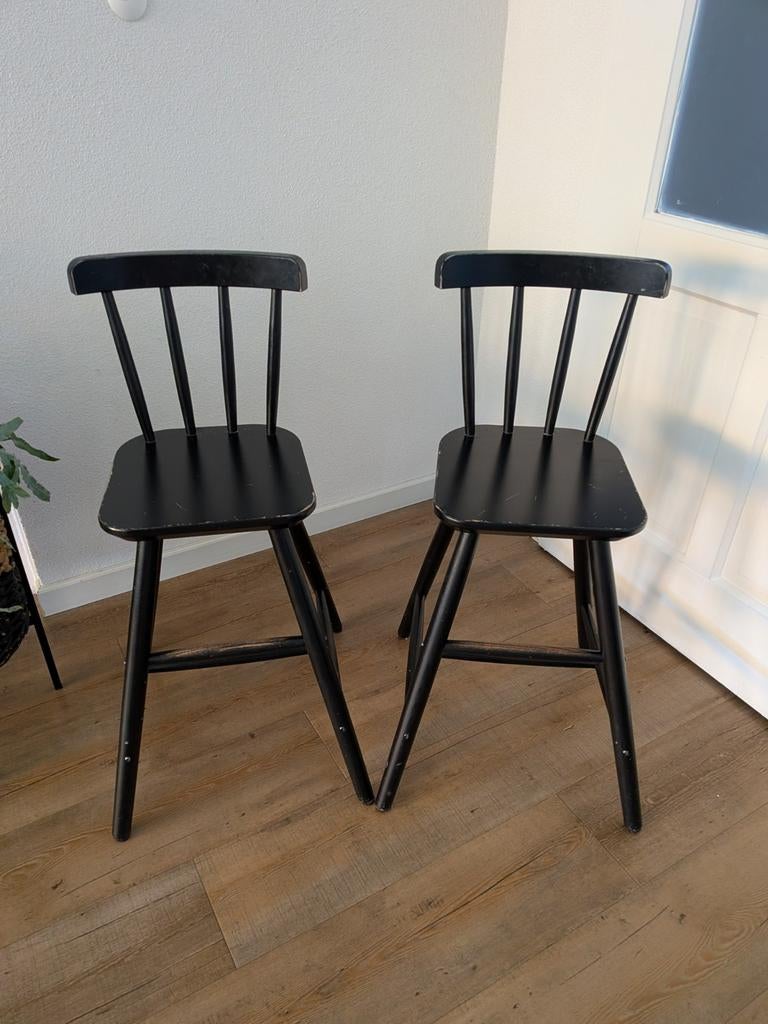 Twee IKEA Agam kinderstoelen - Zwart, Ophalen, Gebruikt, Overige typen