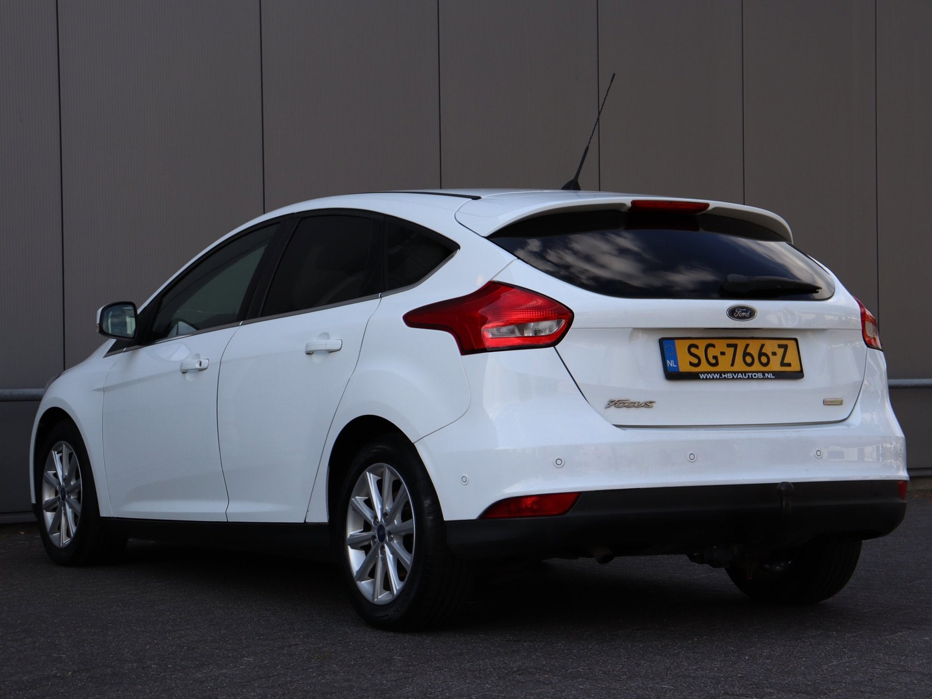 Foto 8 van Ford Focus 1.0 Titanium navi LM *167.000km*