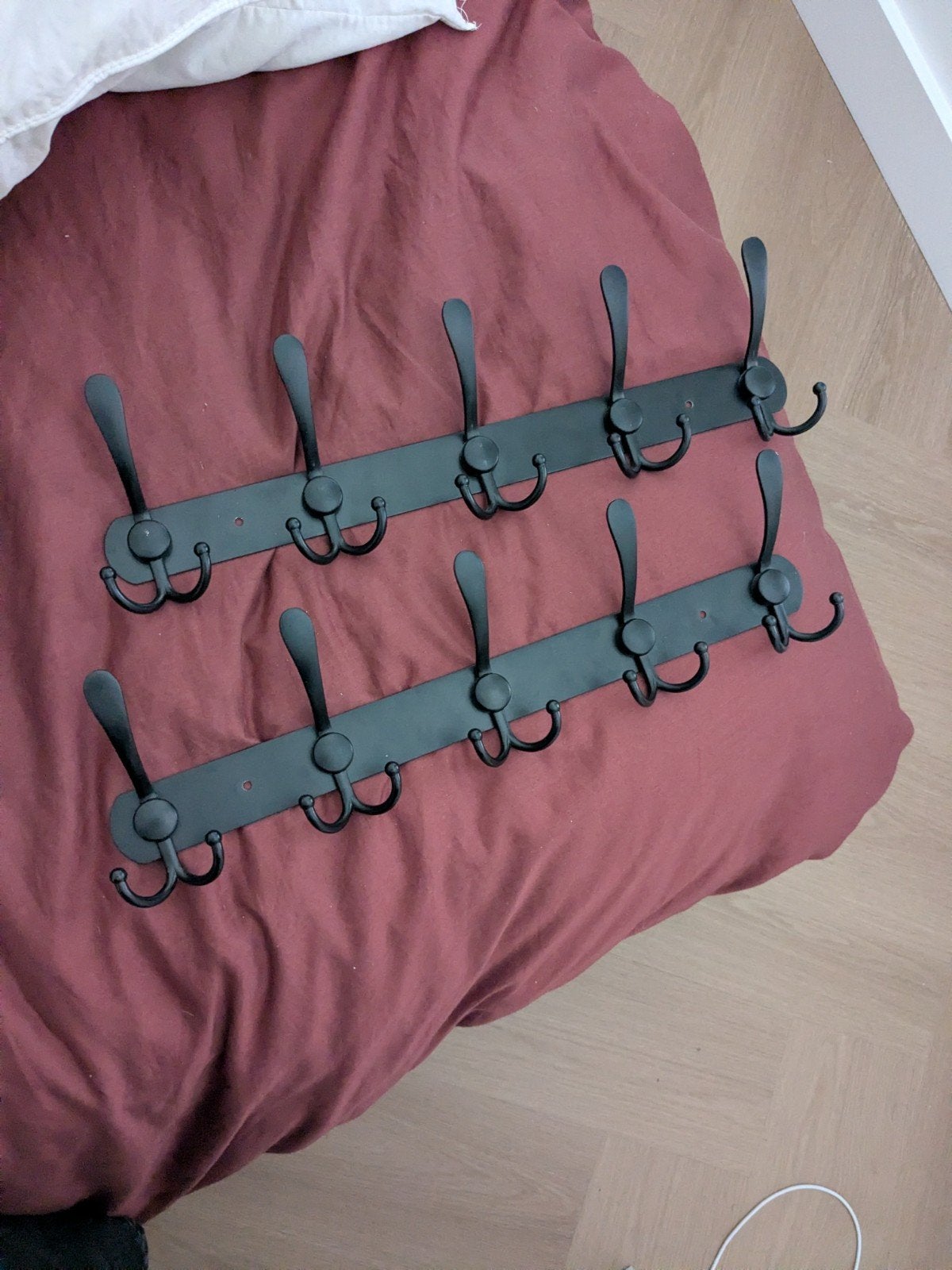 Set van 2 zwarte wandkapstokken met 5 haken per stuk, Wandkapstok, Gebruikt, Ophalen of Verzenden, Minder dan 100 cm