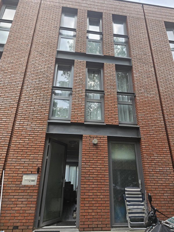 NIEUW! Woonruimte te huur Pieter Oosterhuisstraat, Amsterdam