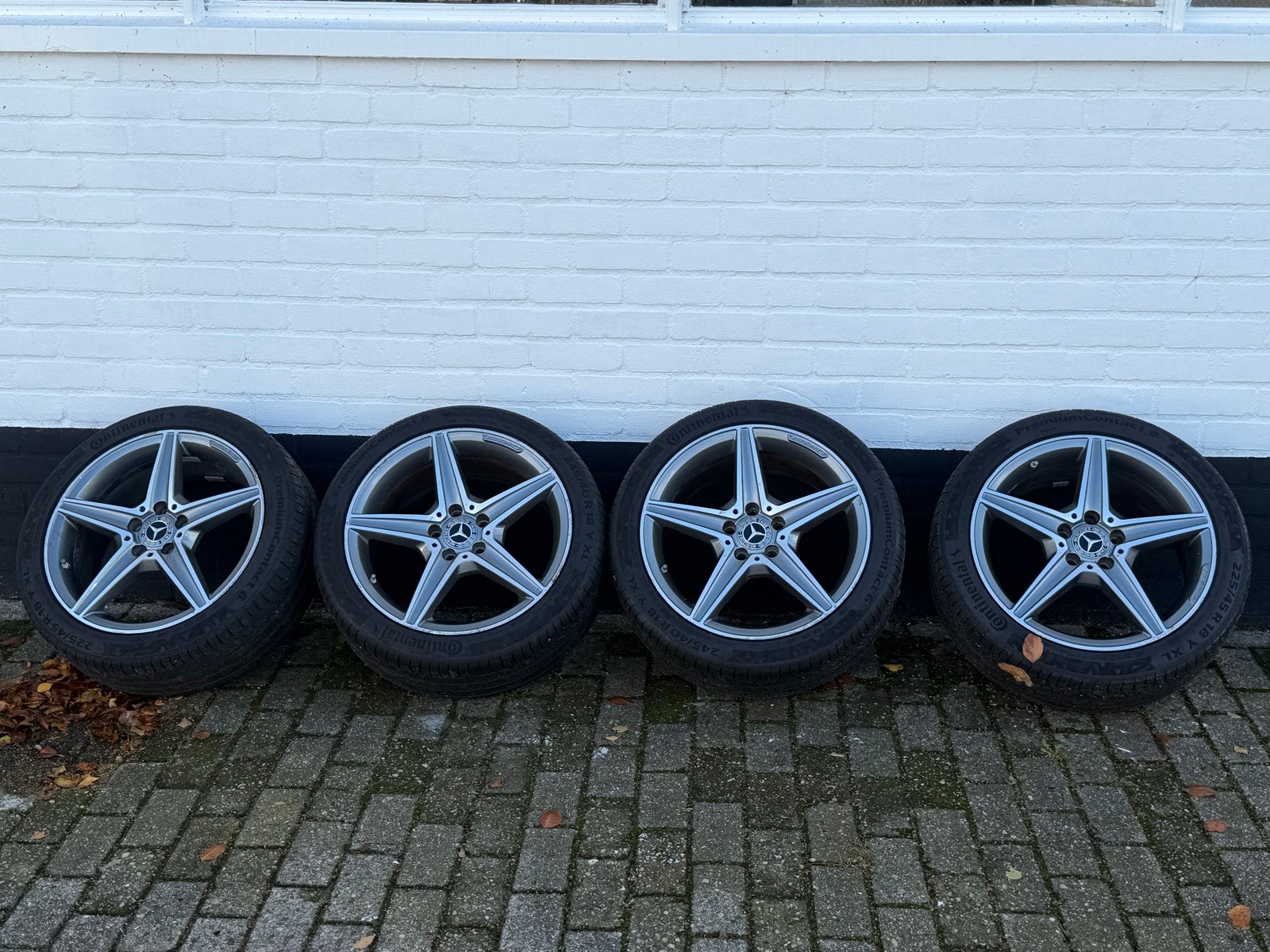 Mercedes-Benz AMG velgen Continental 245/40/R18, Ophalen, 18 inch, Gebruikt, Banden en Velgen