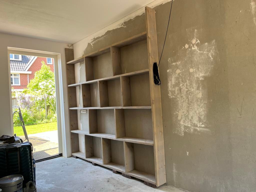 Gratis: Steigerhouten kast 260x250x20 cm, Huis en Inrichting, Ophalen, Zo goed als nieuw