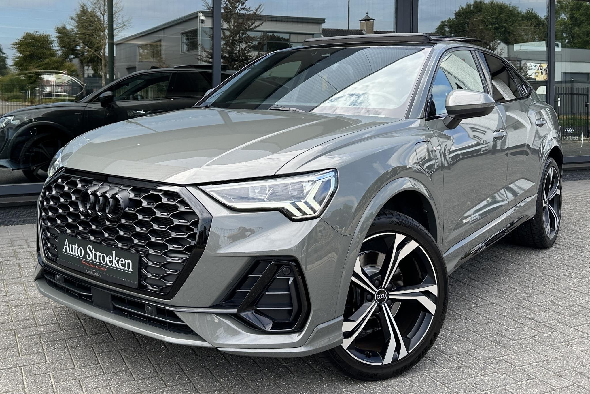 Audi Q3 Sportback 45 TFSIe S-Line Pano Sonos Matrix Sfeer Ca