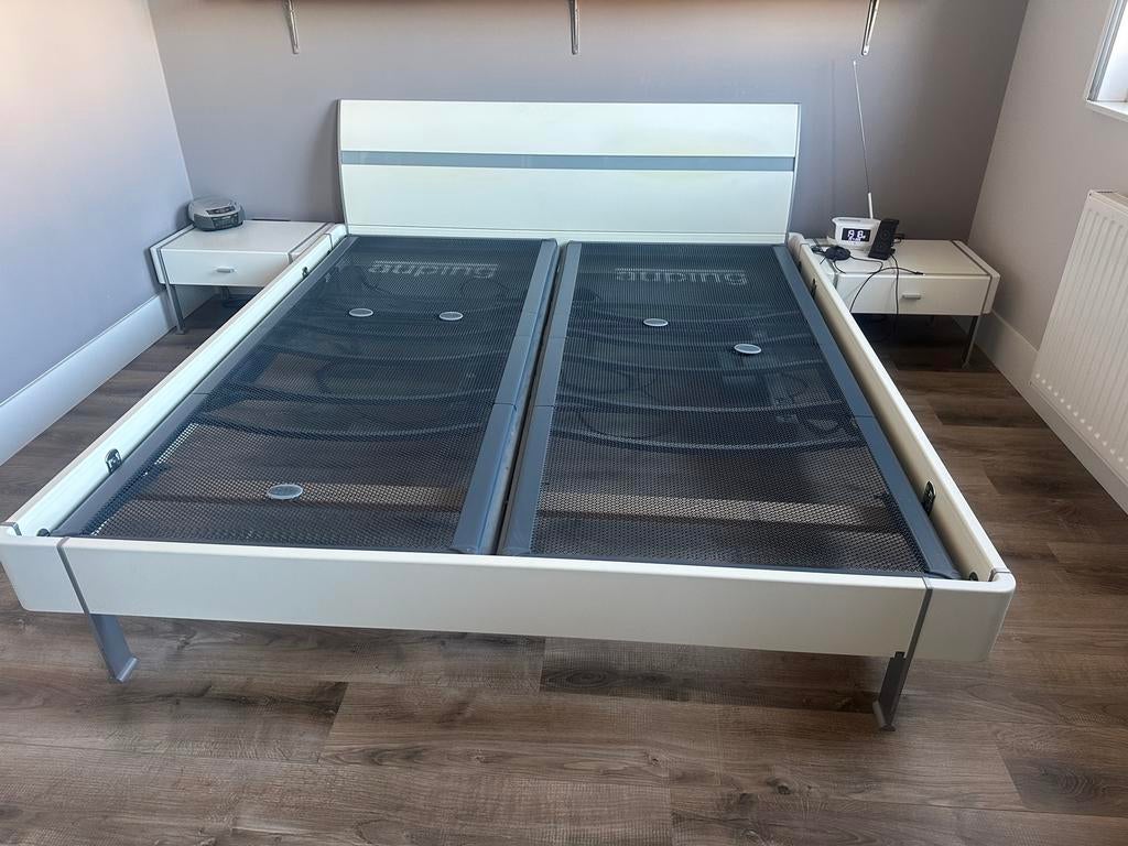 Compleet Auping bed wit/lichtgrijs elektrisch verstelbaar, Huis en Inrichting, Wit, Tweepersoons, Ophalen of Verzenden, Overige maten