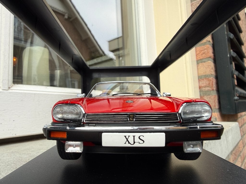 1:18 Jaguar XJ-S V12 cabrio rood Autoart 73572, Auto, Autoart, Nieuw, Ophalen of Verzenden