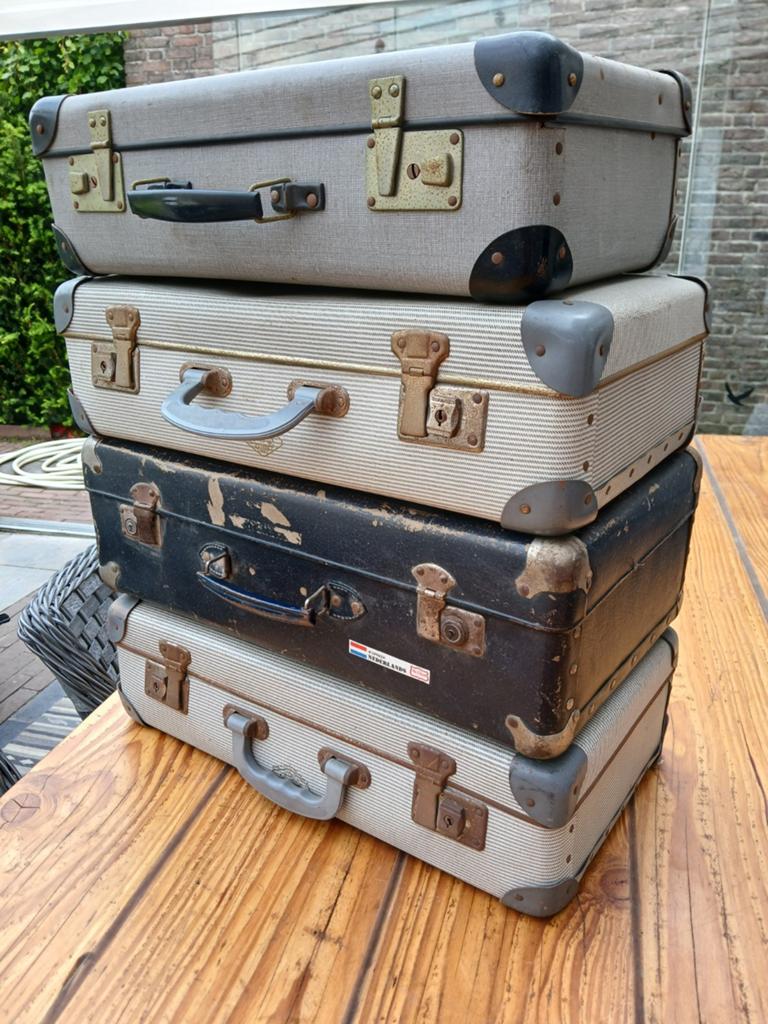 Vier vintage koffers, Ophalen of Verzenden