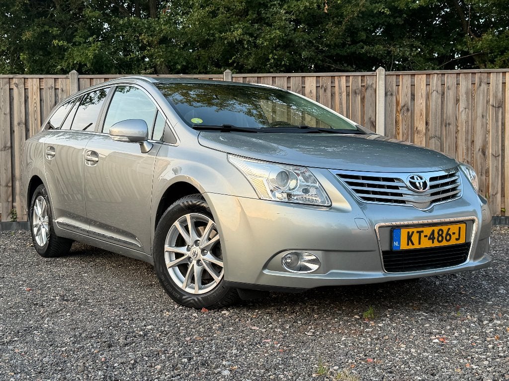 Toyota Avensis 1.8 Vvt-i automaat | Camera | Navi | trekhaak, Auto's, 15 km/l, Avensis, 4 cilinders, 1600 kg