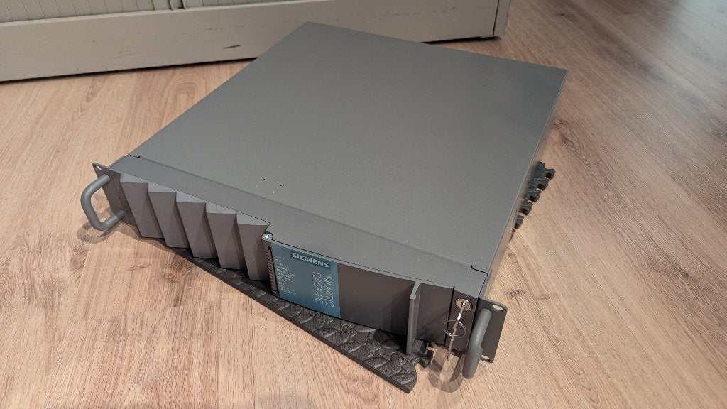 SIMATIC Industrial PC SIMATIC IPC647C, Ophalen of Verzenden, Zo goed als nieuw