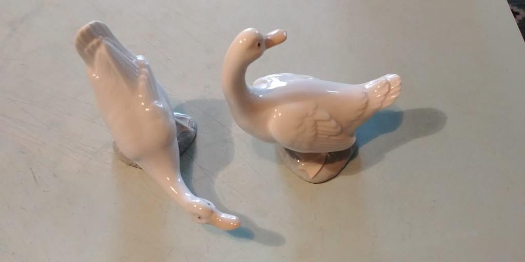 2 Ganzen beeldjes van NAO Liardo, Ophalen of Verzenden, Zo goed als nieuw, Dier
