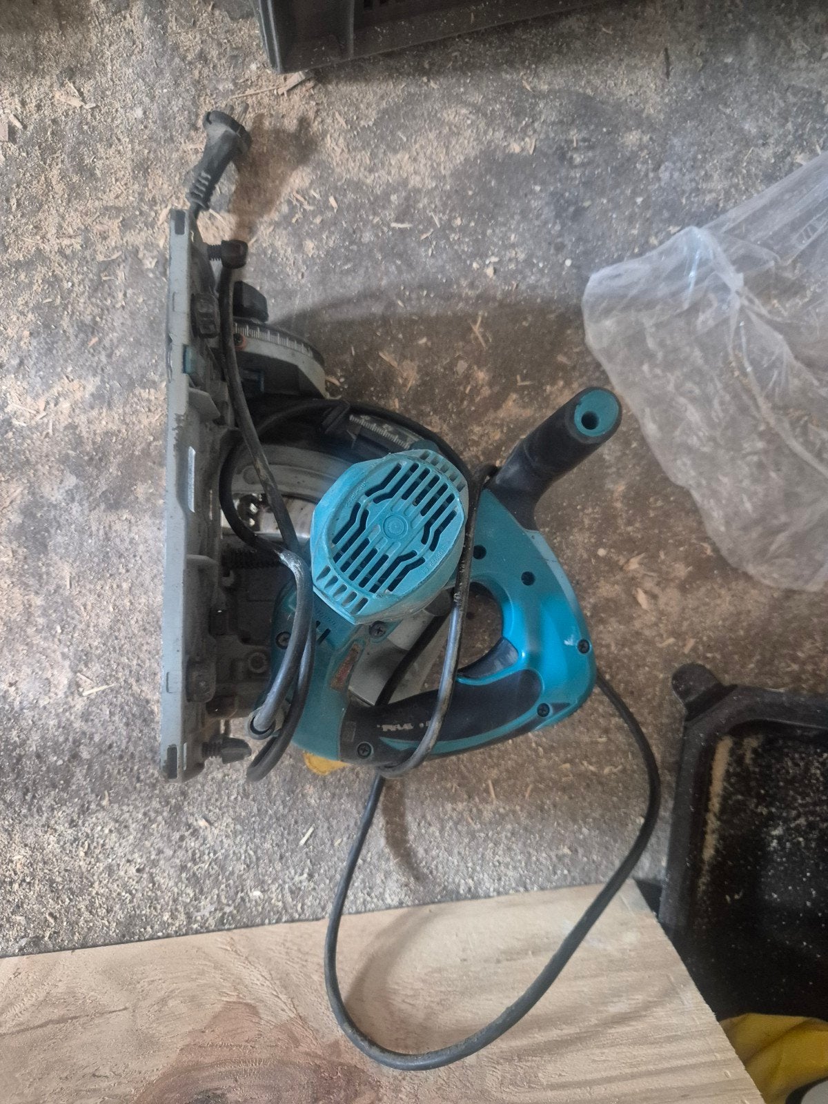 makita invalzaag te koop, Invalzaag, Ophalen of Verzenden, Zo goed als nieuw, 30 tot 70 mm