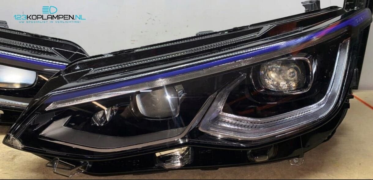 Volkswagen Golf 8 IQ Light Full LED koplamp koplampen links, Ophalen, Gebruikt, -, Volkswagen