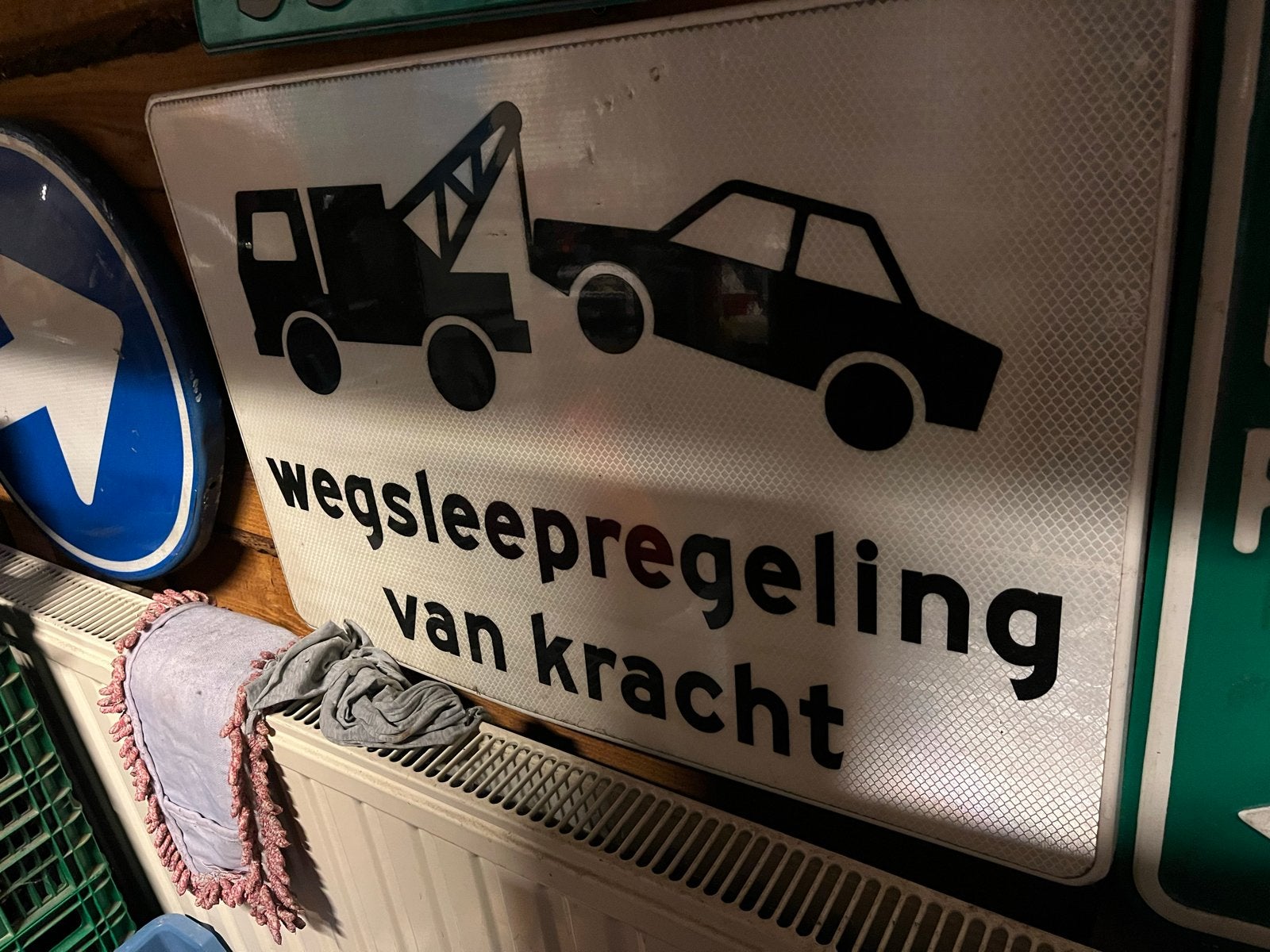 Verkeersbord 'Wegsleepregeling van kracht', Ophalen, Gebruikt, Auto's