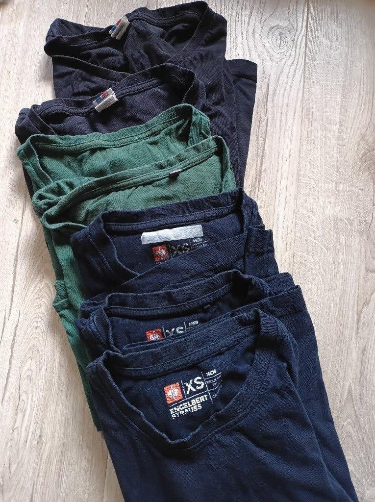 T-shirts: xs en s - 7 stuks - zwart en groen - 100% katoen, Ophalen, Gedragen, Maat 46 (S) of kleiner, Zwart