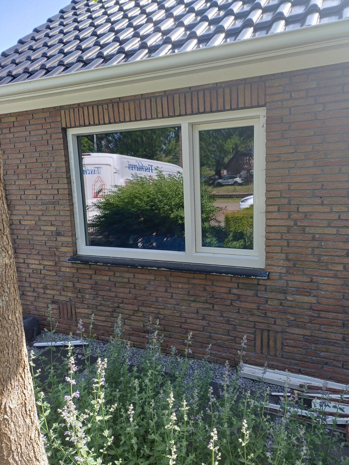 Kunstof kozijn met draaikiep raam slecht 2 jaar oud, Doe-het-zelf en Verbouw, Kunststof, Raamkozijn, Ophalen of Verzenden, Zo goed als nieuw