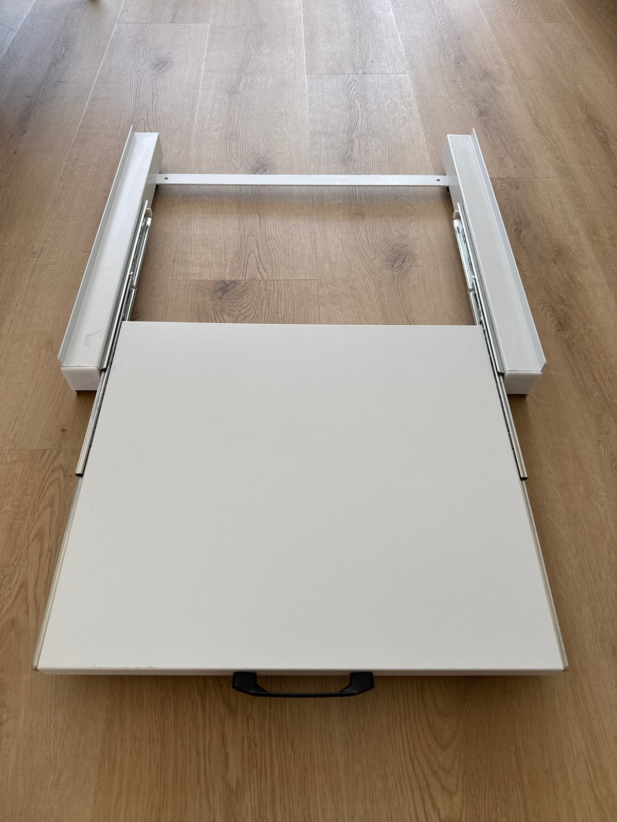 Stapelkit wasmachine/droger met uitschuifbaar plateau, Ophalen, Zo goed als nieuw