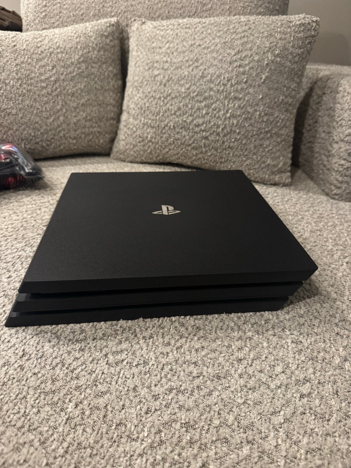 PlayStation 4 in super nette staat met 2 controllers, Spelcomputers en Games, Spelcomputers | Sony PlayStation 4, Ophalen, Zo goed als nieuw