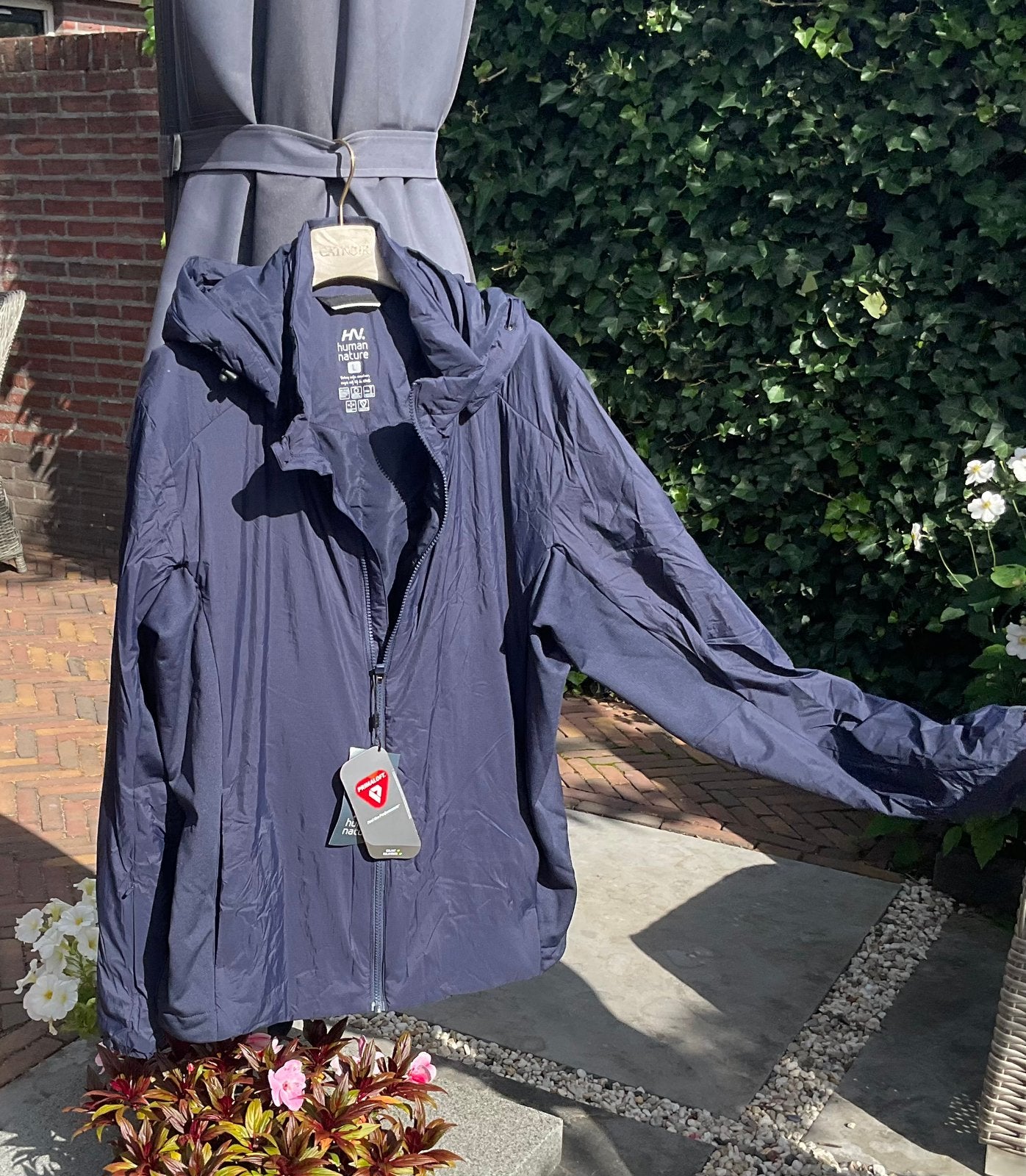 Foto 2 van Nieuwe ANWB jas met kaartje - Maat L