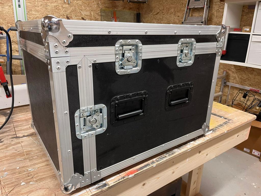 Prodjuser Slant 14-6 combi flightcase, Ophalen, Zo goed als nieuw, Overige instrumenten, Flightcase