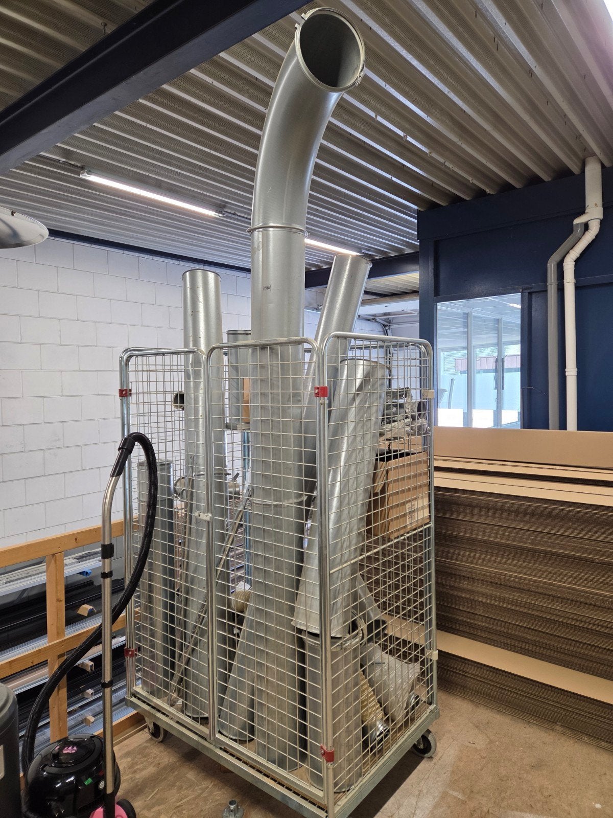 Diverse afzuig- en ventilatiebuizen en onderdelen, Ophalen, Gebruikt, Ventilator en Afzuiger