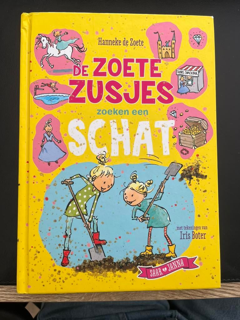 Zoete zusjes zoeken een schat, Ophalen, Zo goed als nieuw, Fictie algemeen