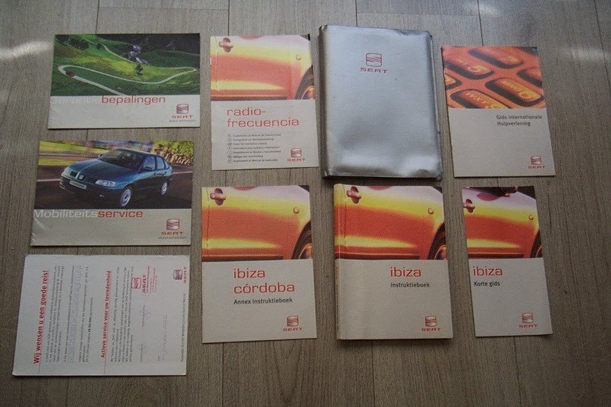 Complete map met boekjes SEAT IBIZA type 6L1   2001/2008, Auto diversen, Ophalen of Verzenden