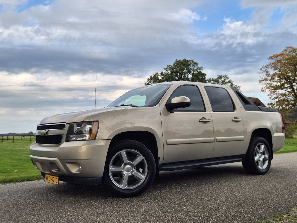 Chevrolet Avalanche 5.3 4WD 1500, Auto's, Automaat, Gebruikt, 324 pk, 2520 kg
