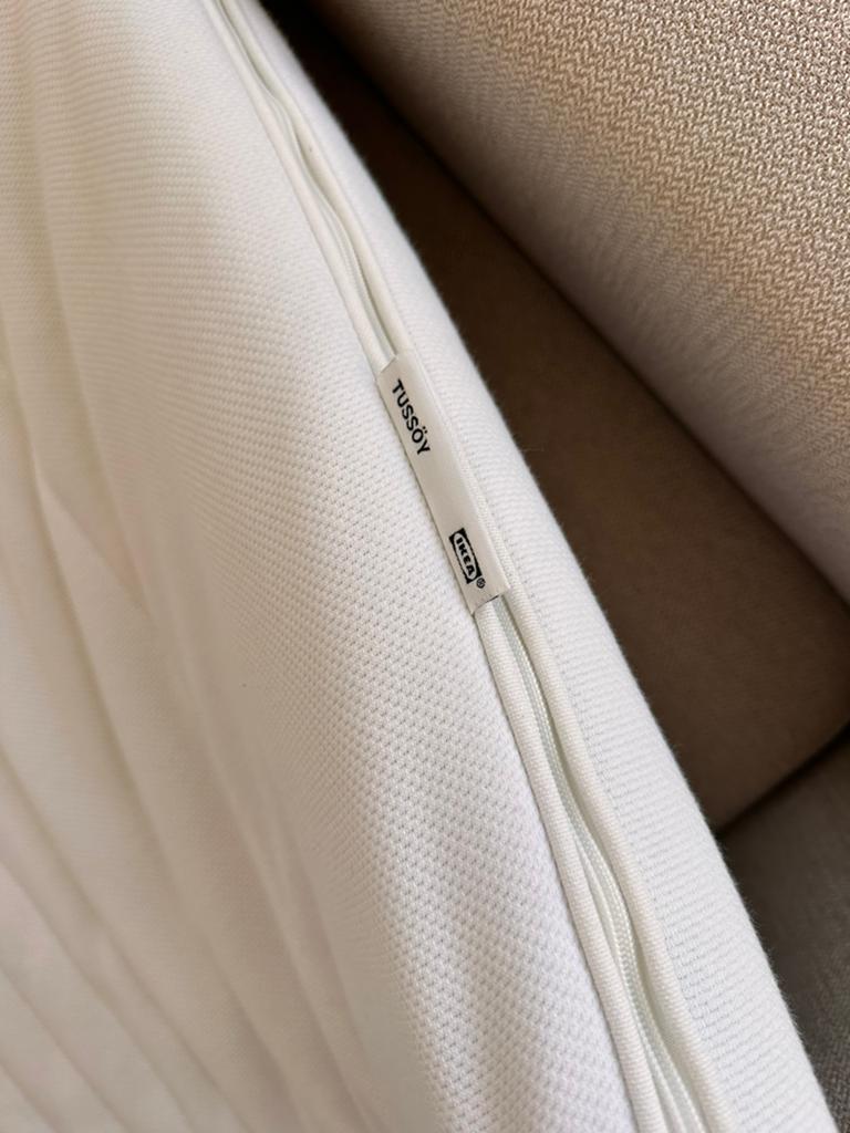 Topper Ikea - Tussoy 2y old - very good condition, Huis en Inrichting, Slaapkamer | Matrassen en Bedbodems, Ophalen, Zo goed als nieuw