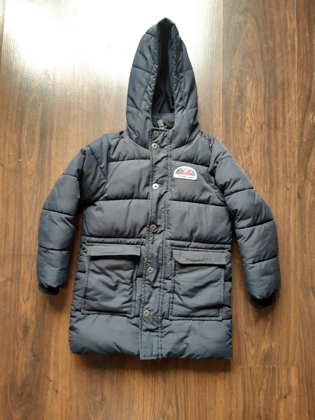 Donkerblauwe winterjas Tumble 'n dry maat 104, Tumble 'n Dry, Meisje, Ophalen of Verzenden, Zo goed als nieuw