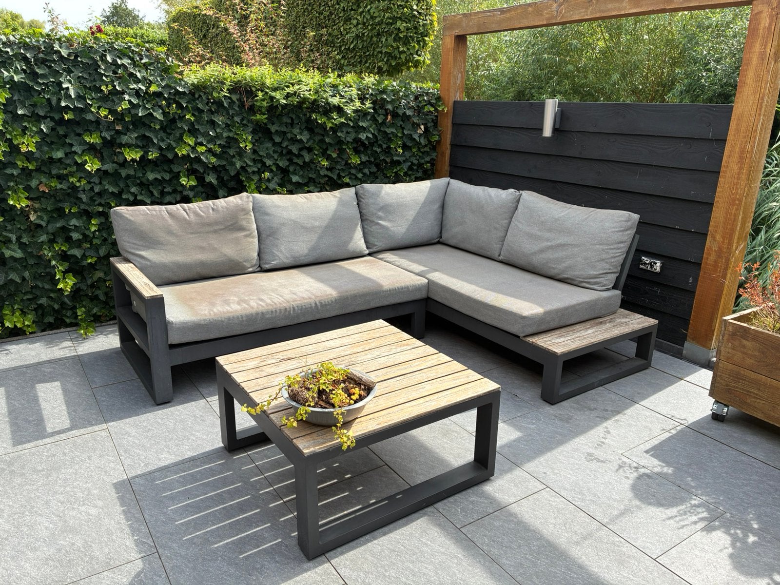 Luxe hoek loungeset met tafel – ruim en comfortabel, Ophalen, 4 zitplaatsen, Gebruikt, Bank