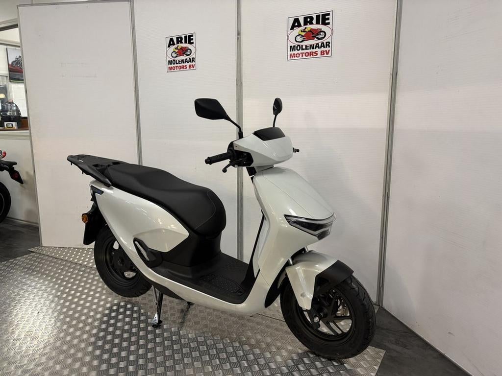 Honda CUVe (bj 2026), Scooter, HONDA, Bedrijf, Onbekend